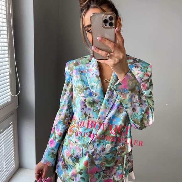 BLOGGERS FAV ZARA FLORAL PRINTED BLAZER - Picture 9 of 16